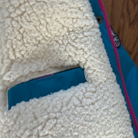 Like New Warm Lands End Coat - Picture 11 of 12